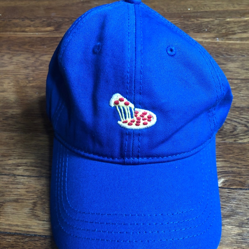 American Eagle Retro Pizza Hat